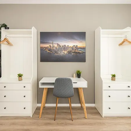 E02 Zentrales Hbf Halle Apartment *